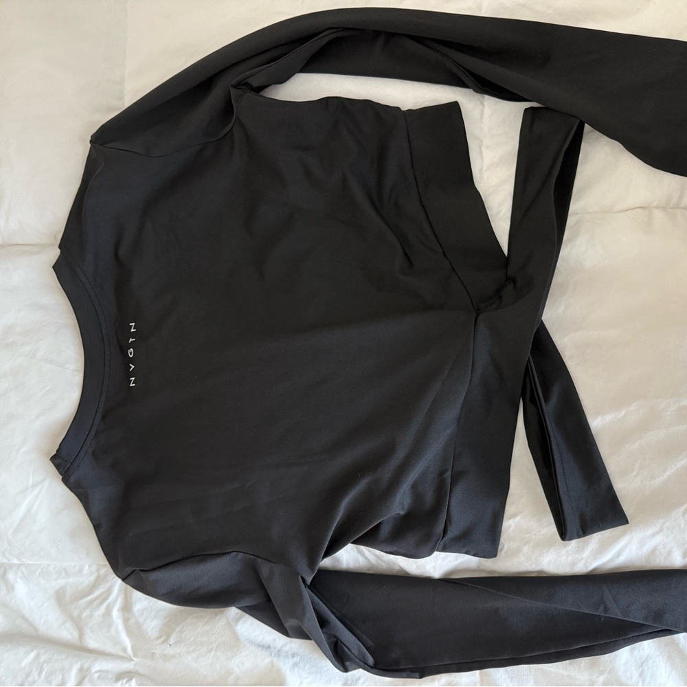 Black NVGTN cross cross long sleeve crop top